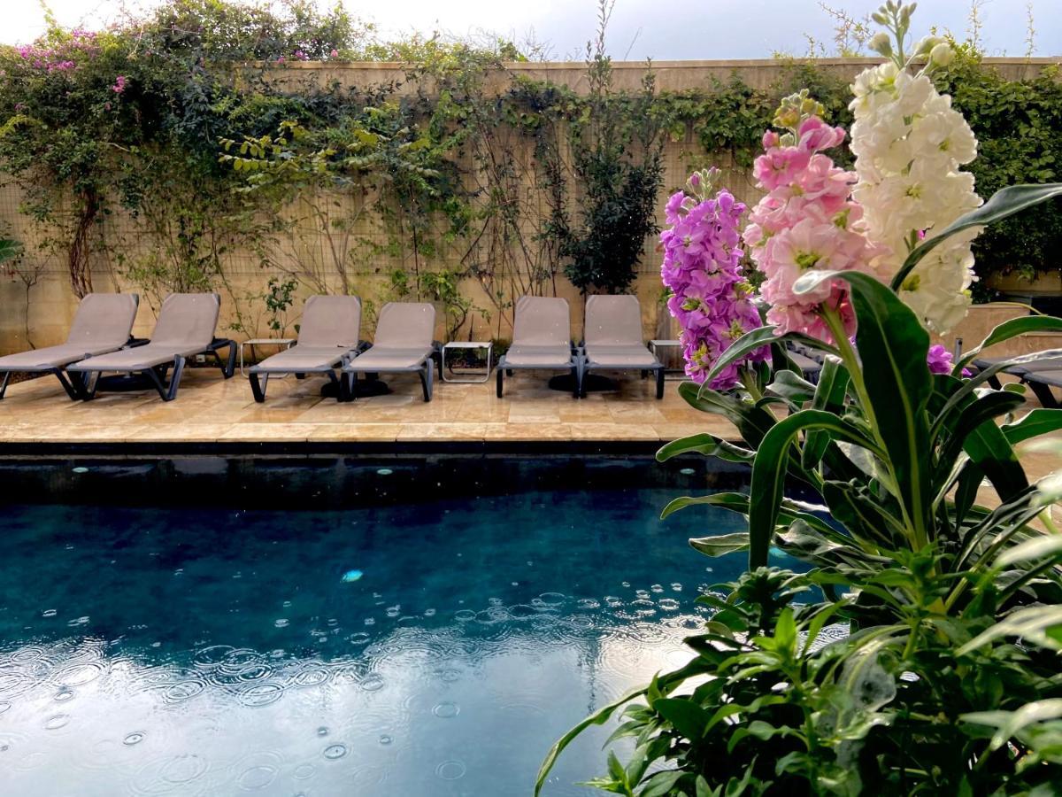 The Village Boutique And Spa Naxxar Exterior photo